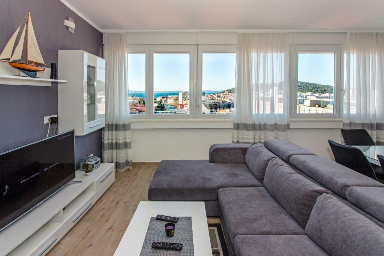Deluxe Apartment Miro Split Exterior photo